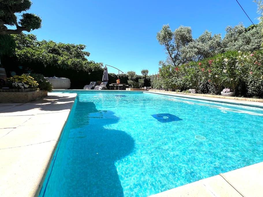 Le Jardin De Mae Bouc-Bel-Air Exterior foto