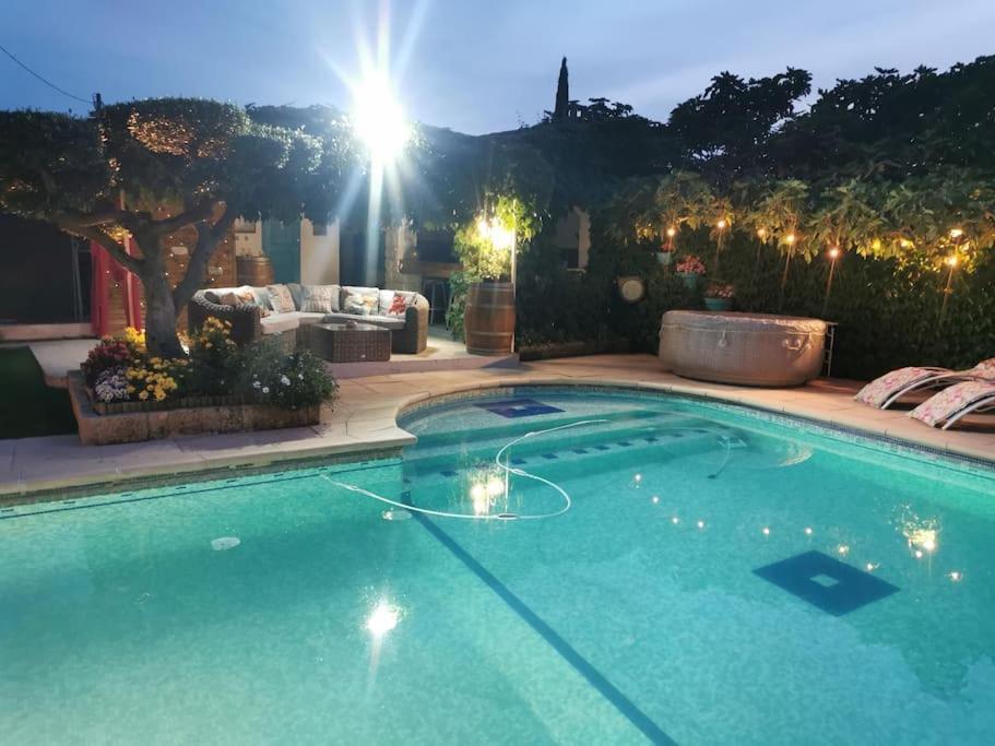 Le Jardin De Mae Bouc-Bel-Air Exterior foto