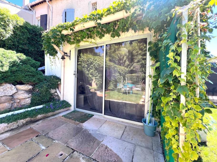 Le Jardin De Mae Bouc-Bel-Air Exterior foto