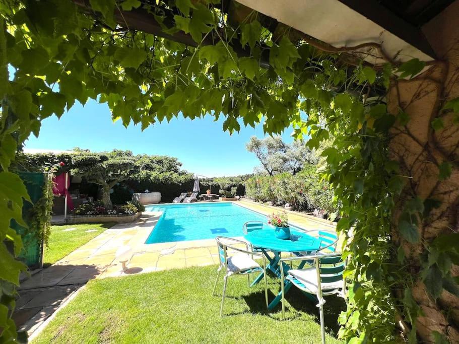 Le Jardin De Mae Bouc-Bel-Air Exterior foto