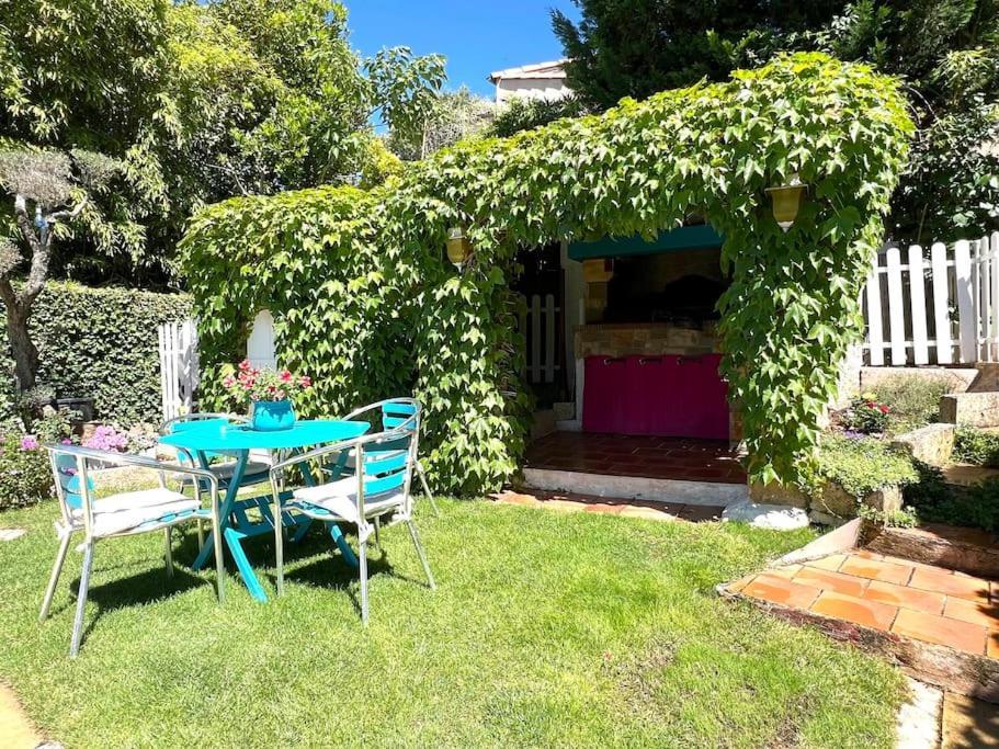 Le Jardin De Mae Bouc-Bel-Air Exterior foto